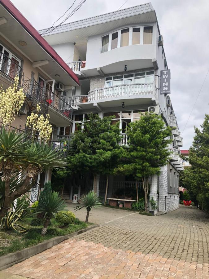 Twins Guest House By Black Sea Kobuleti Exteriér fotografie