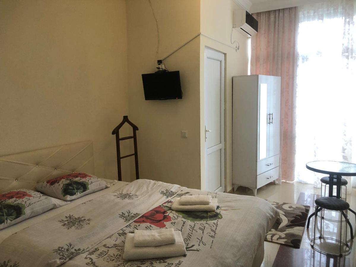 Twins Guest House By Black Sea Kobuleti Exteriér fotografie