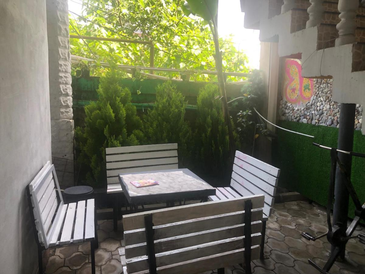 Twins Guest House By Black Sea Kobuleti Exteriér fotografie